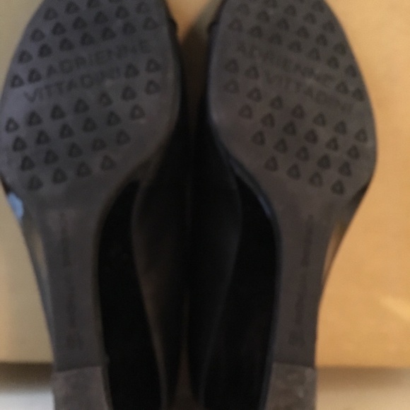 Adrienne Vittadini Manassas Wedge - Picture 5 of 5